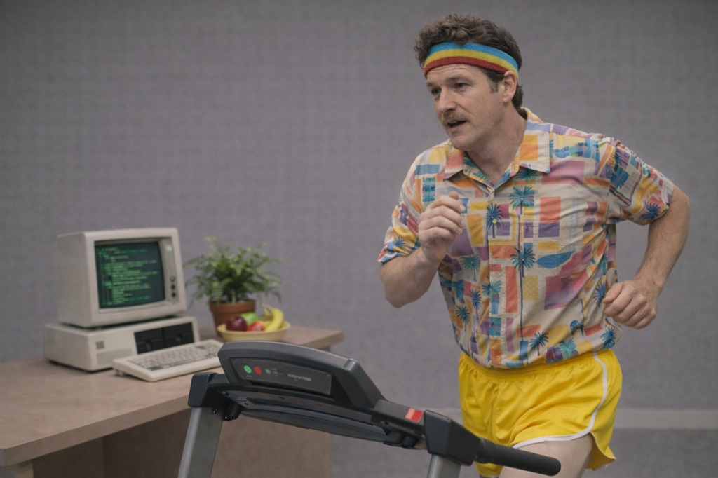 Kello ja kalenteri kuvastamassa verkkosivuprojektin toimitusaikaa